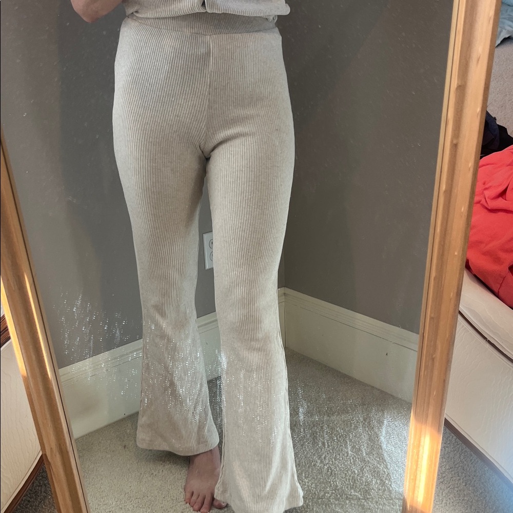 Madewell Heather Ecru Ribbed Flare Knit Leggings